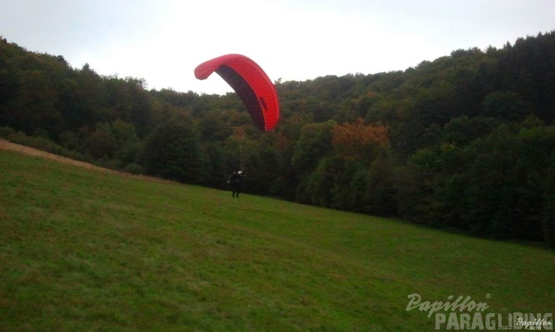 2012 EK ES40.12 Gleitschirmfliegen 039