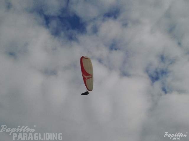 2012 ES.30.12 Paragliding 010