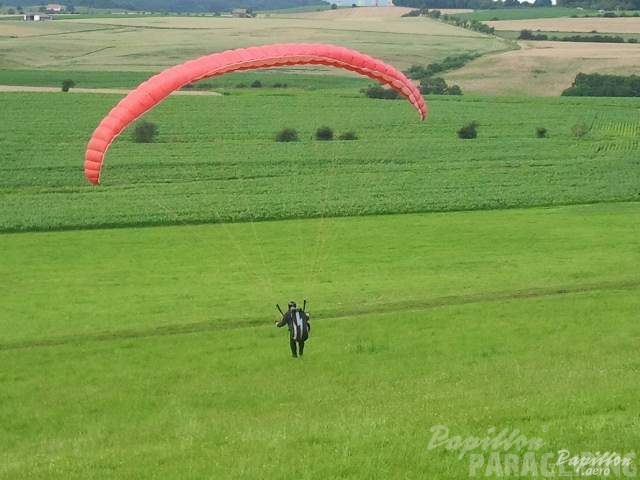 2012 ES.30.12 Paragliding 019