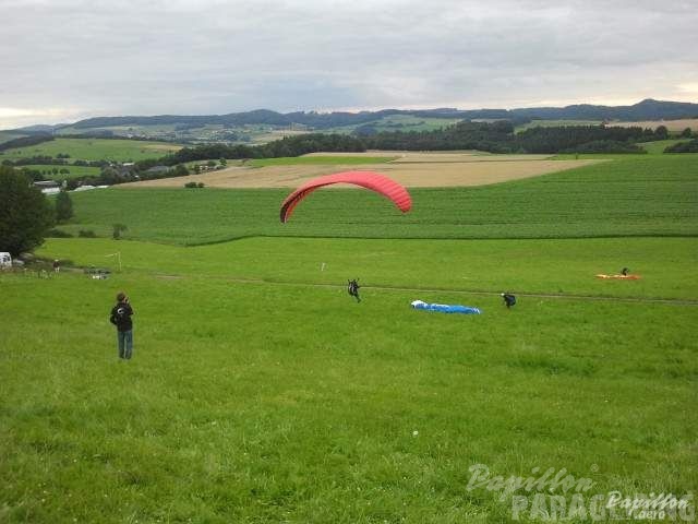 2012 ES.30.12 Paragliding 039