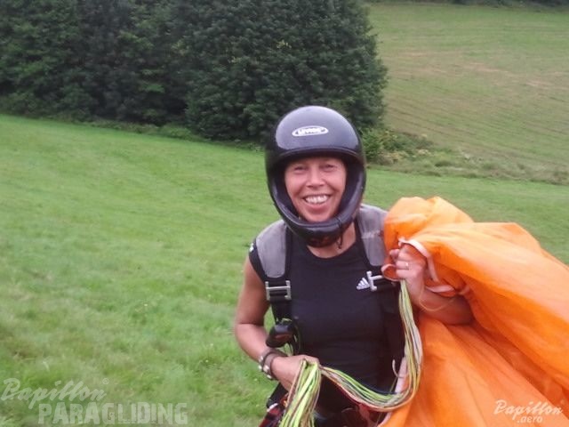 2012 ES.32.12 Paragliding 024