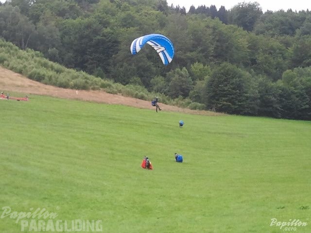 2012 ES.32.12 Paragliding 051