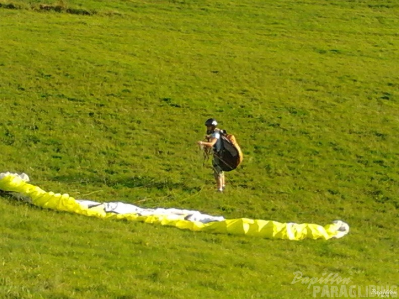 2012_ES.34.12_Paragliding_006.jpg