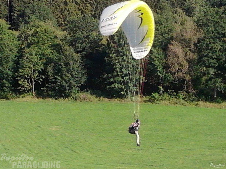 2012_ES.34.12_Paragliding_027.jpg
