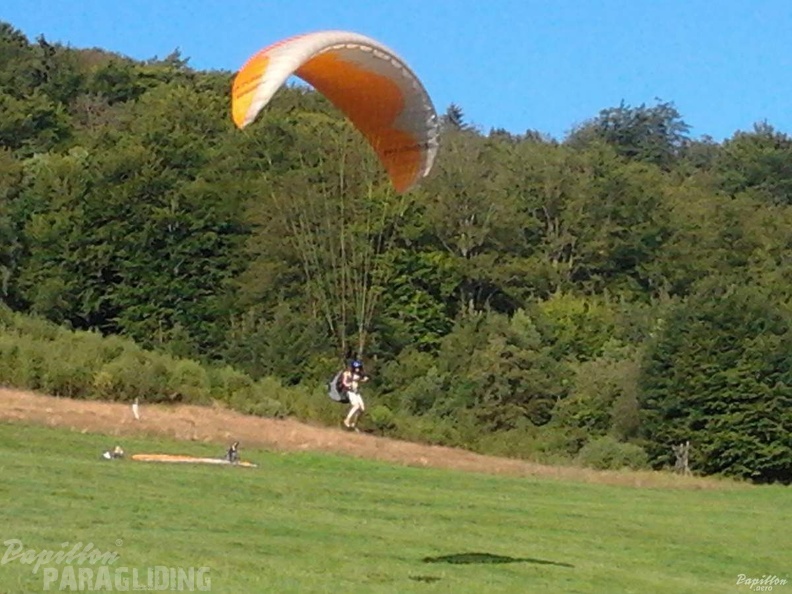 2012 ES.34.12 Paragliding 032