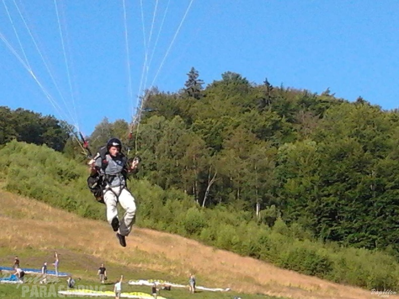 2012 ES.34.12 Paragliding 037