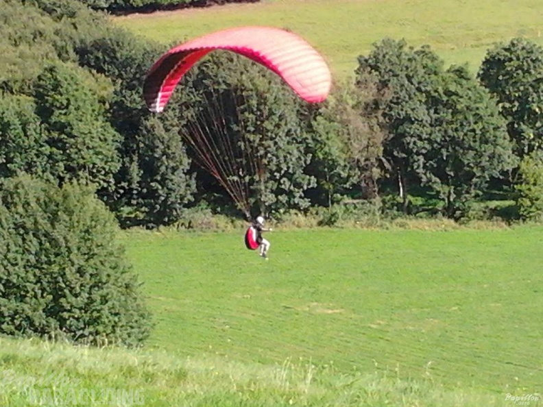 2012 ES.34.12 Paragliding 048