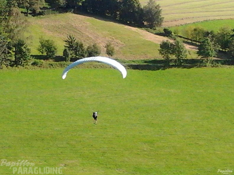 2012 ES.34.12 Paragliding 053