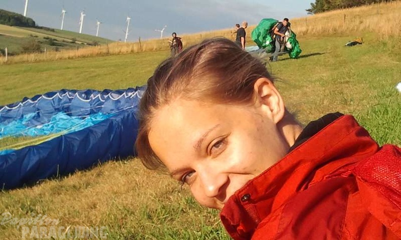 2012 ES.36.12 Paragliding 023