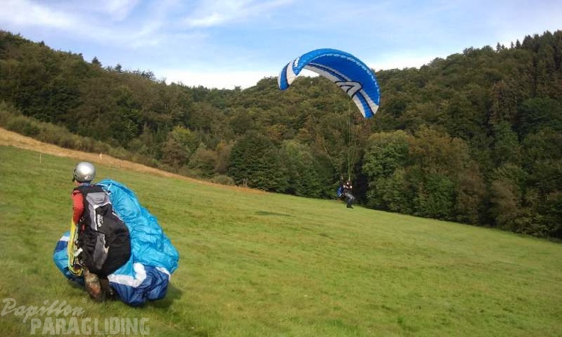 2012 ES.36.12 Paragliding 085