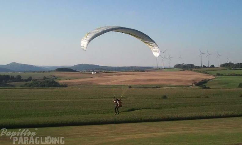 2012_ES.37.12_Paragliding_019.jpg
