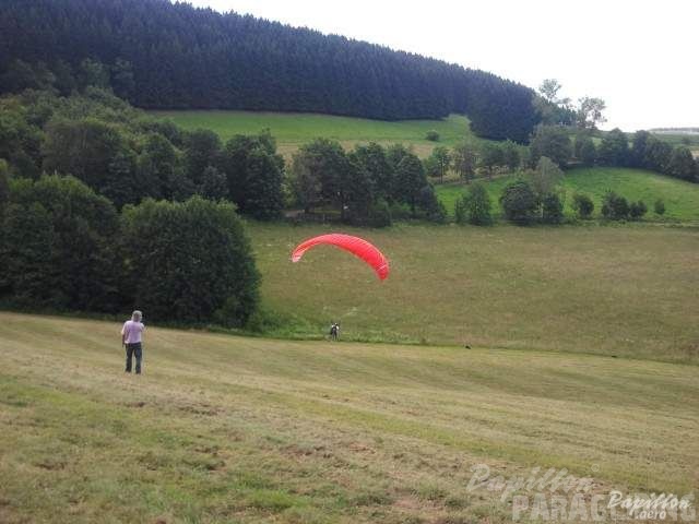 2012 ES28.12 Gleitschirmfliegen 017