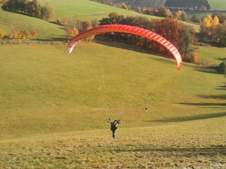 2012 ES43.12 Gleitschirmfliegen 020