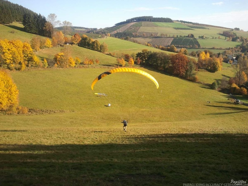 2012 ES43.12 Gleitschirmfliegen 029