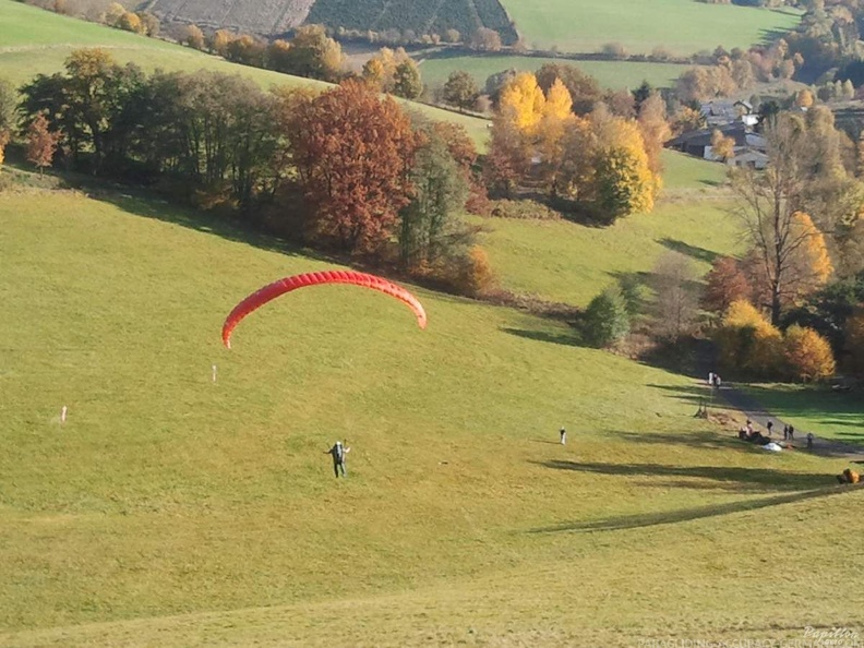 2012 ES43.12 Gleitschirmfliegen 034