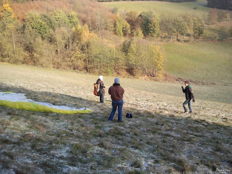 2012 ES44.12 Gleitschirmfliegen 010