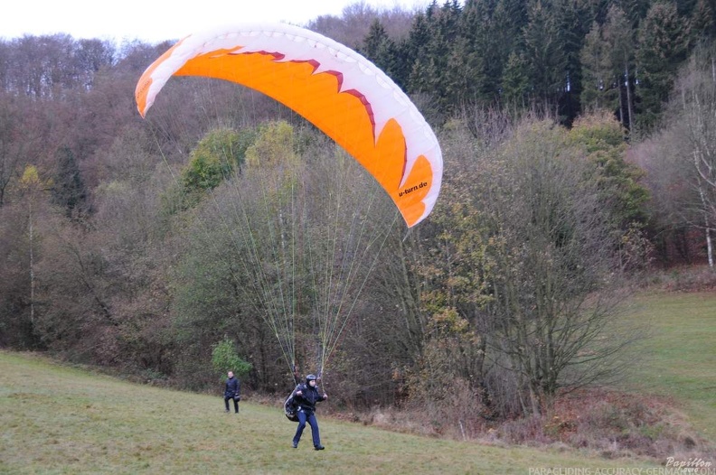 2012 ES45.12 Gleitschirmfliegen 020