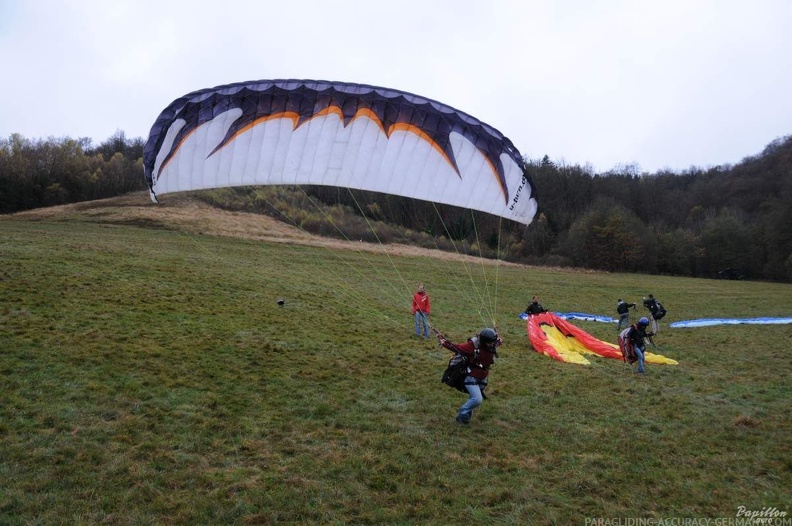 2012 ES45.12 Gleitschirmfliegen 035