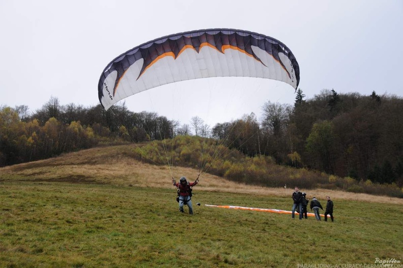 2012 ES45.12 Gleitschirmfliegen 048