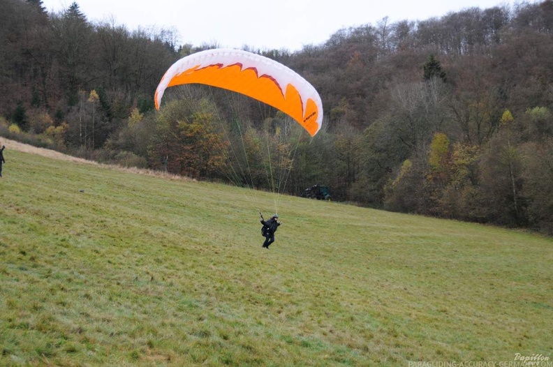 2012 ES45.12 Gleitschirmfliegen 051