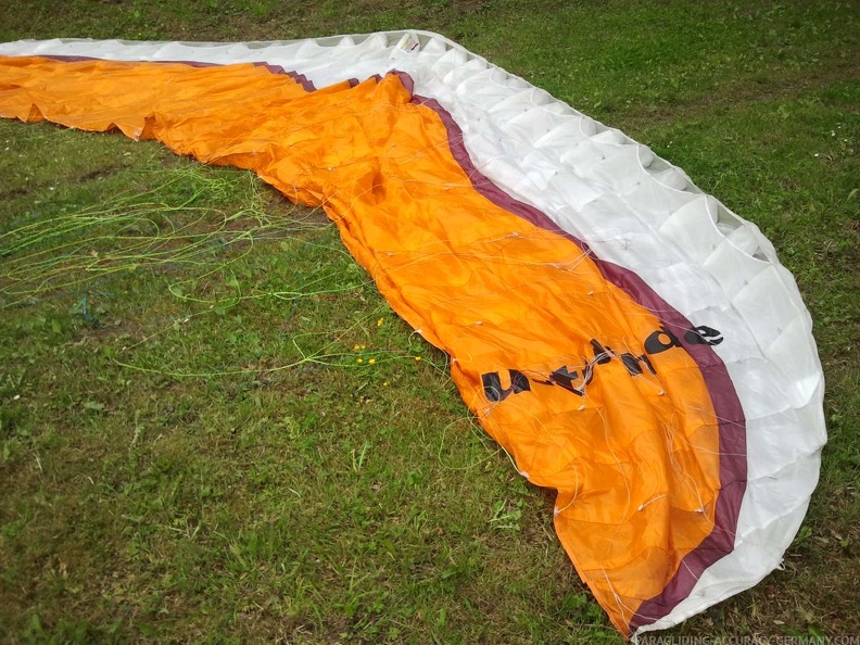 2012 ES EW24.12 Paragliding 005