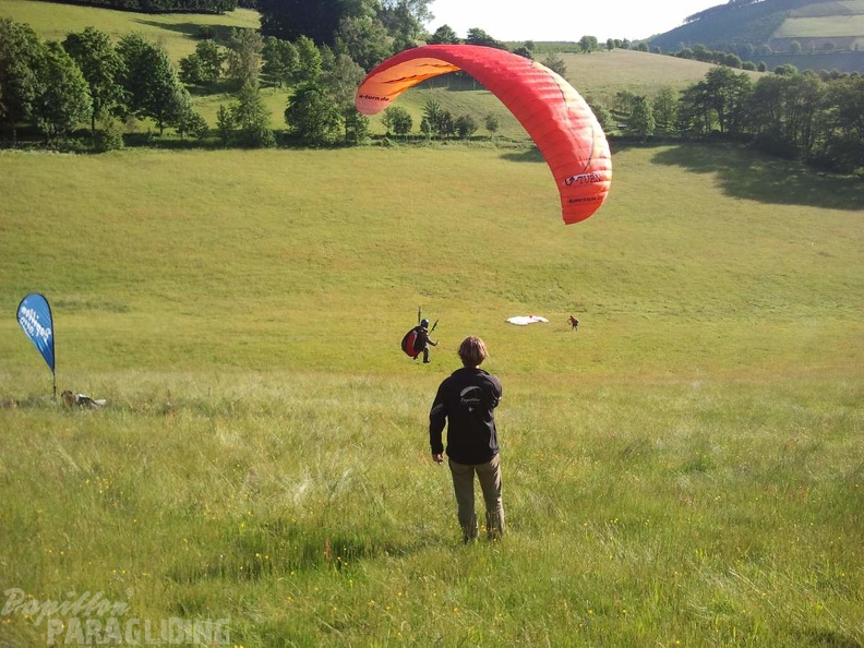 2012 ES EW24.12 Paragliding 018