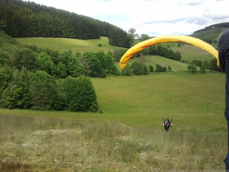 2012 ES EW24.12 Paragliding 040