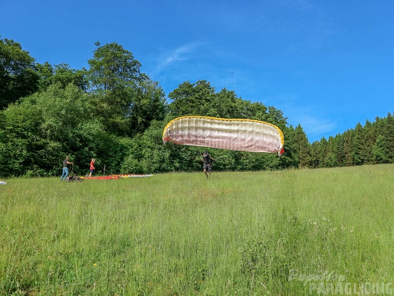 EK22.18_Gleitschirm-Sauerland-217.jpg