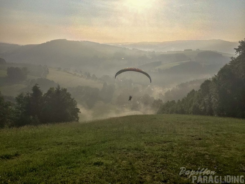 EK22.18_Gleitschirm-Sauerland-313.jpg