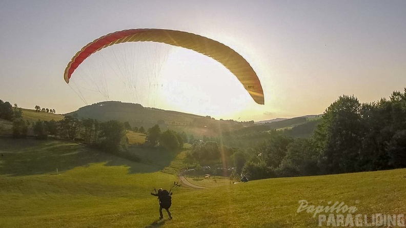 EK ES 22.18-Paragliding-110