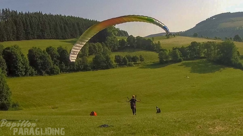 EK ES 22.18-Paragliding-124