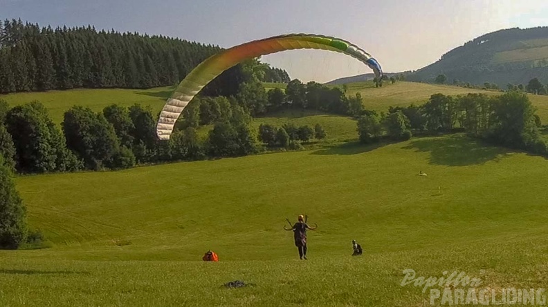 EK ES 22.18-Paragliding-124