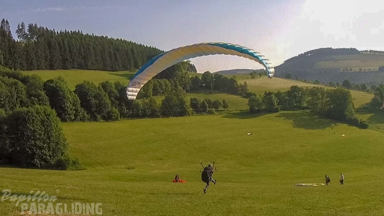EK ES 22.18-Paragliding-151