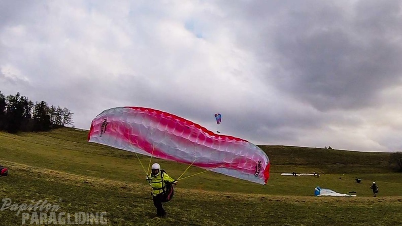 ES14.18 Sauerland-Paragliding-129