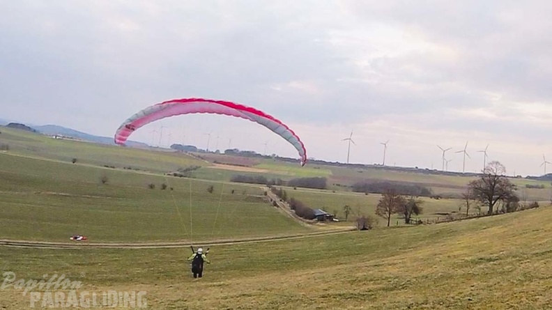 ES14.18_Sauerland-Paragliding-137.jpg