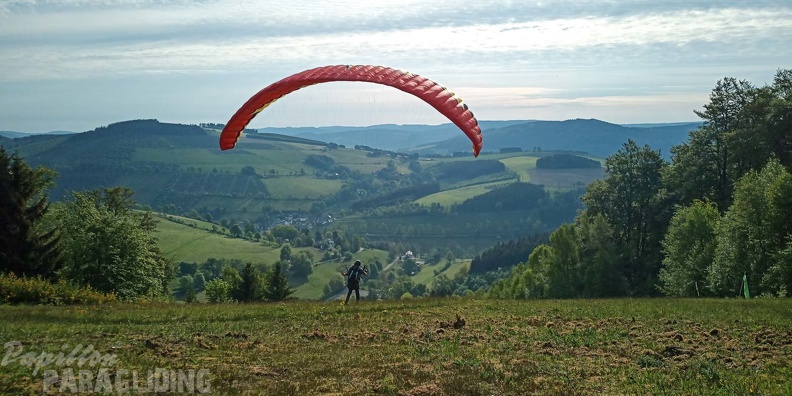 EK21.20-Papillon-Paragliding-154.jpg