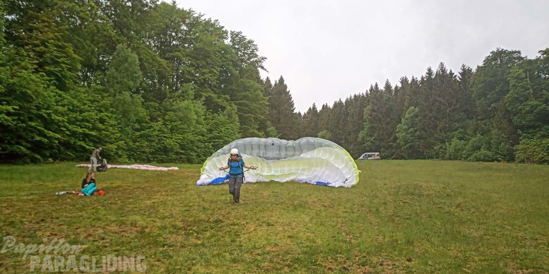 EK21.20-Papillon-Paragliding-180.jpg