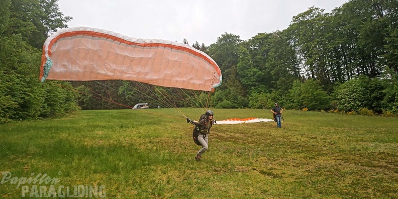 EK21.20-Papillon-Paragliding-190.jpg
