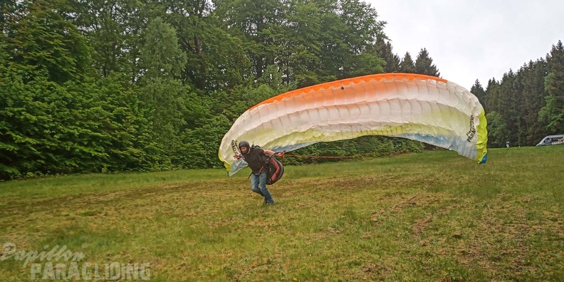 EK21.20-Papillon-Paragliding-200.jpg