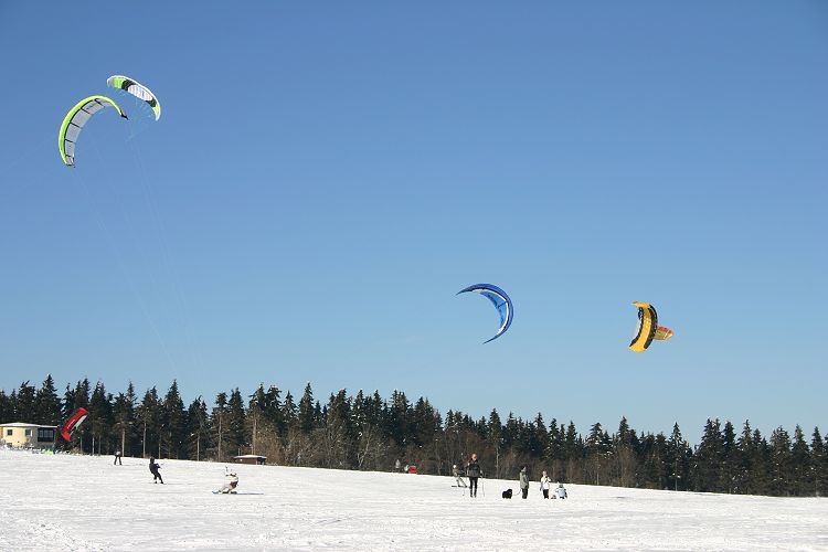 2005_Snowkite_2_Wasserkuppe_014.jpg