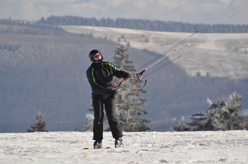 2012_Snowkite_Wasserkuppe_Rhoen_003.jpg