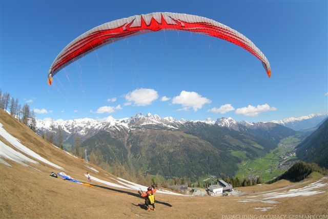 2008_Stubai_RR_Paragleiter_001.jpg