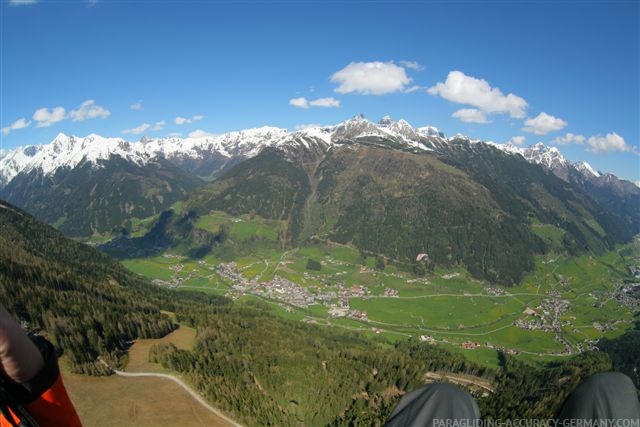 2008_Stubai_RR_Paragleiter_015.jpg