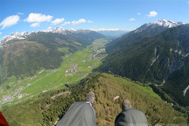 2008_Stubai_RR_Paragleiter_018.jpg