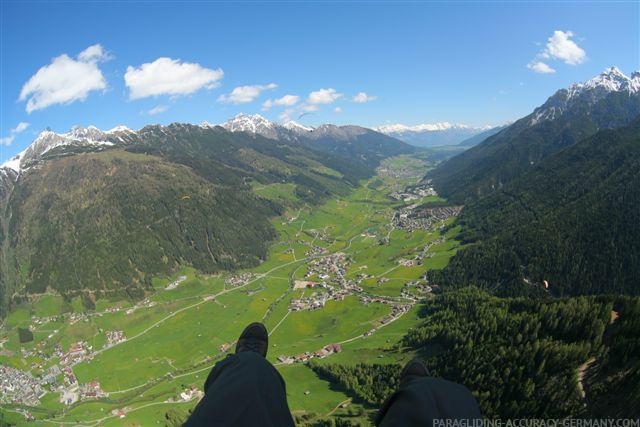 2008_Stubai_RR_Paragleiter_034.jpg