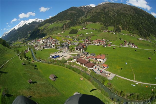 2008_Stubai_RR_Paragleiter_041.jpg