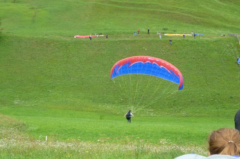 2010 AK32.10 Paragleiter 064