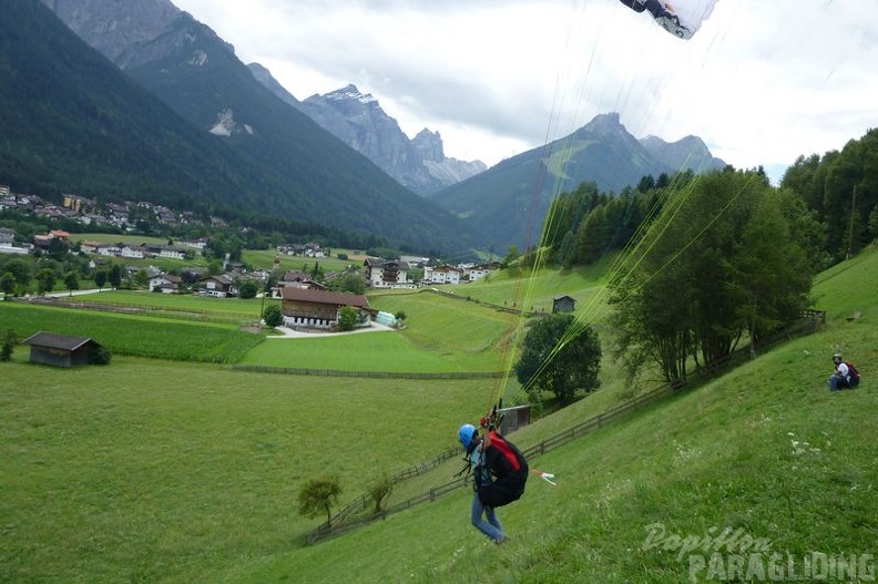 2010 AK32.10 Paragleiter 076