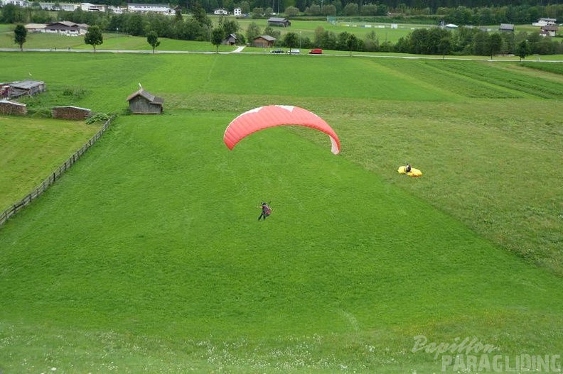 2010_AK32.10_Paragleiter_089.jpg