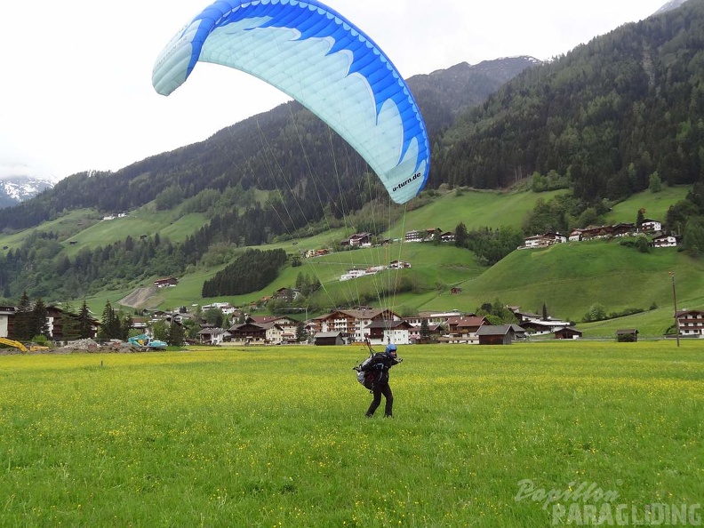 2012_AH.AT2012_Paragleiterkurs_014.jpg